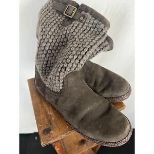 UGG Australia Lyza Demi brown wool blend knit leather boots size 8
